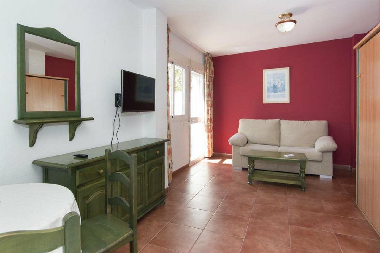 La Fonda Apartments 베날마데나코스타 외부 사진