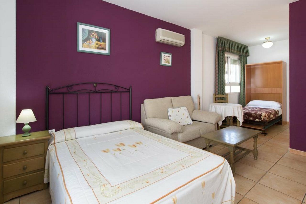 La Fonda Apartments 베날마데나코스타 외부 사진