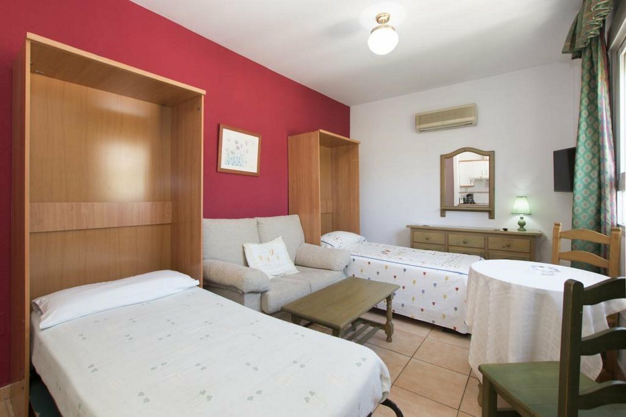 La Fonda Apartments 베날마데나코스타 외부 사진