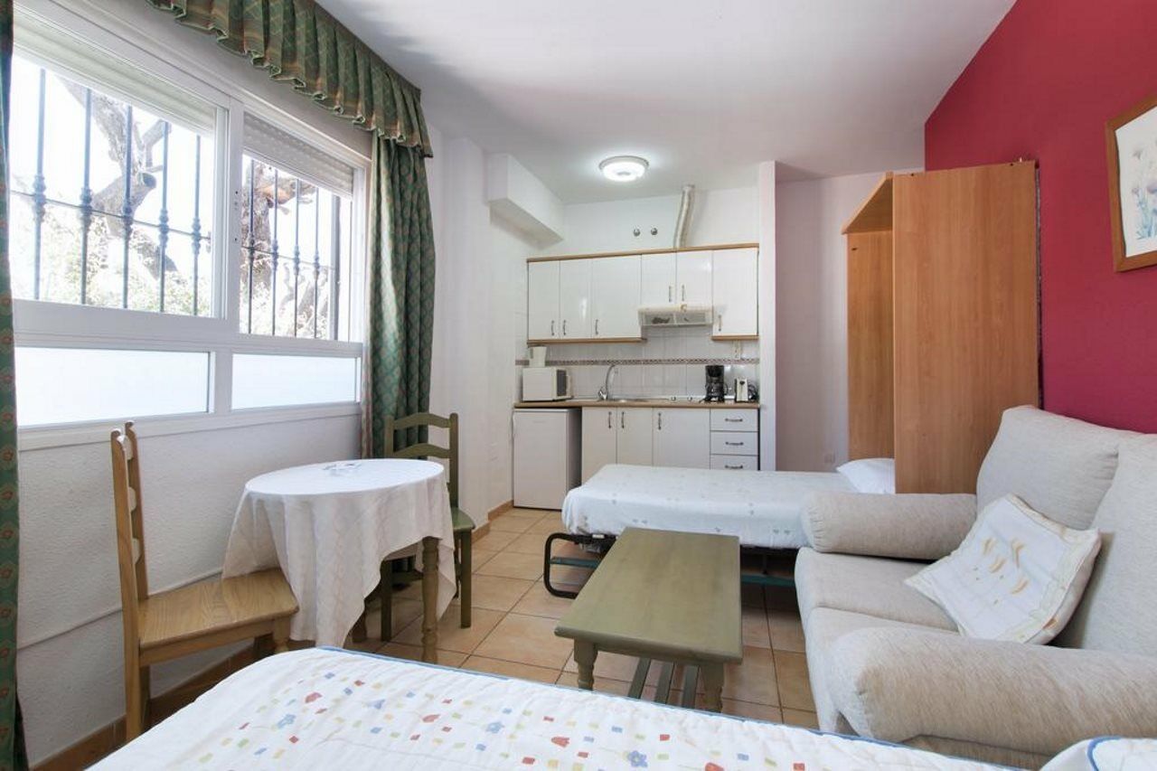 La Fonda Apartments 베날마데나코스타 외부 사진